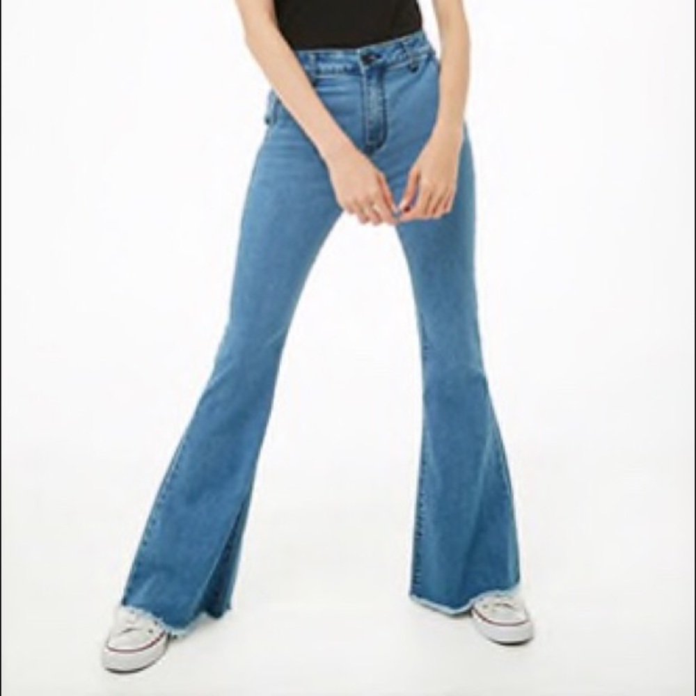 NWOT Frayed Flare Jeans